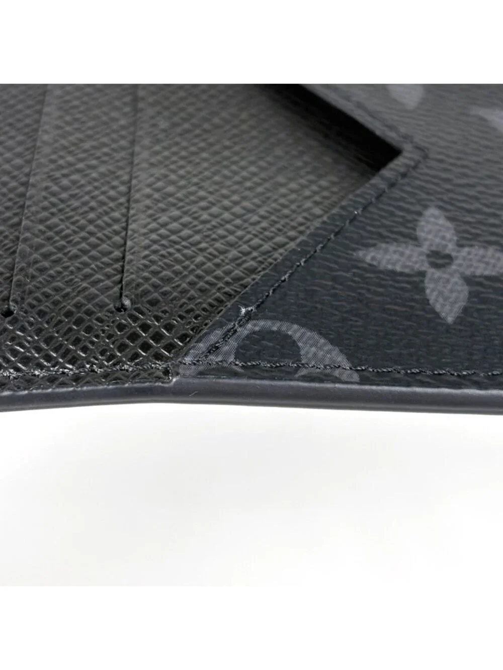 Louis Vuitton Coin Card Holder Case Taigarama Noir